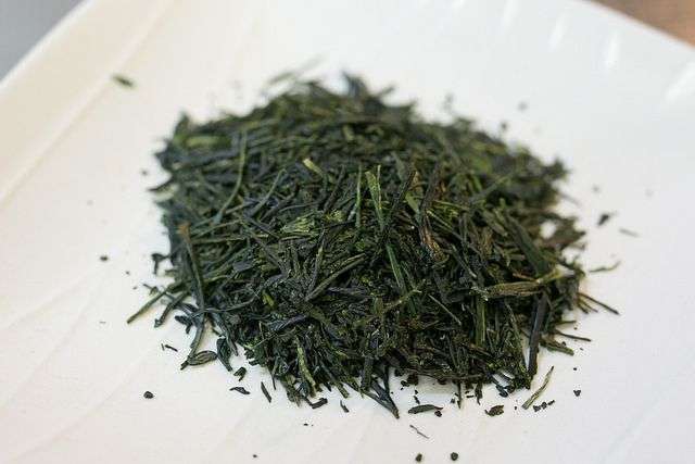 Sencha Green Tea Benefits/Side Effects and Where You Can Buy