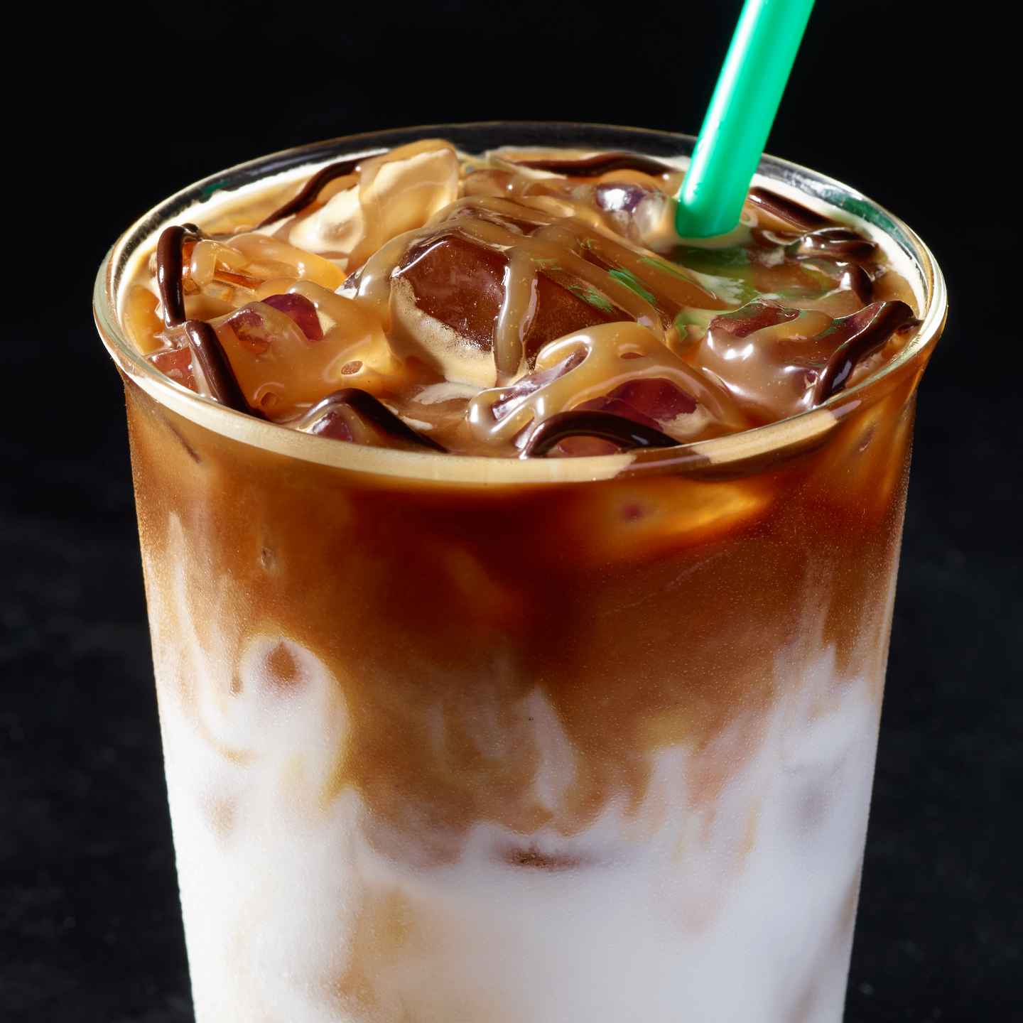 The Top 16 Starbucks Iced Drinks That Will Revive You